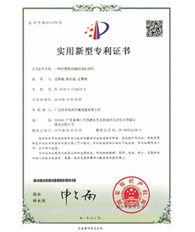 一種注塑機的抽膠油缸結構 一種注塑機的抽膠油缸結構